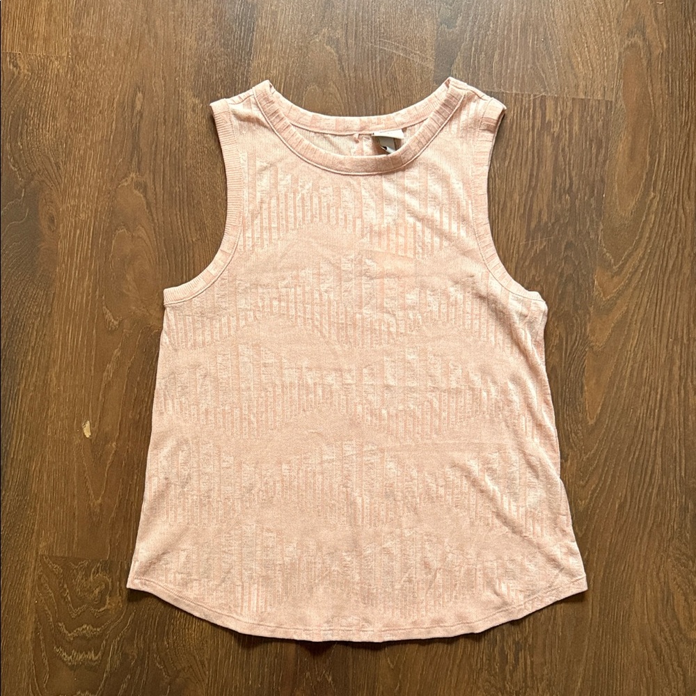 NWT a new day tank